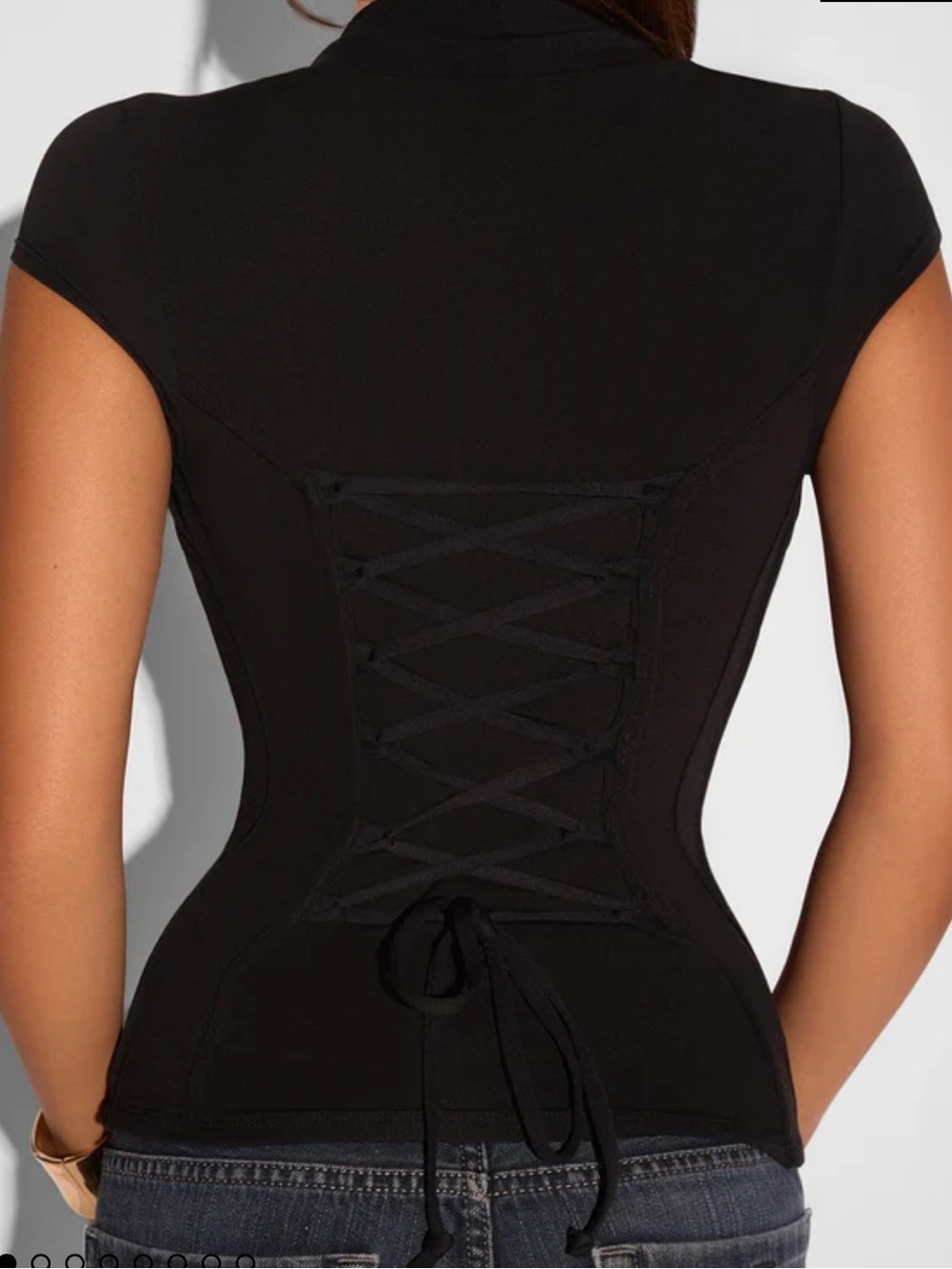 Tae Shapey Ruched Short Sleeve Top - Picture 2 of 4